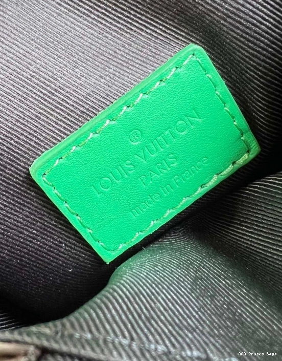 AAA Pruses Bags LOUIS VUITTON WALLET VERTICAL WEARABLE S-LOCK 0721
